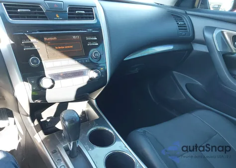 2015 Nissan Altima 2.5 Sl z USA, uszkodzony, nr VIN 1N4AL3AP3FC131655